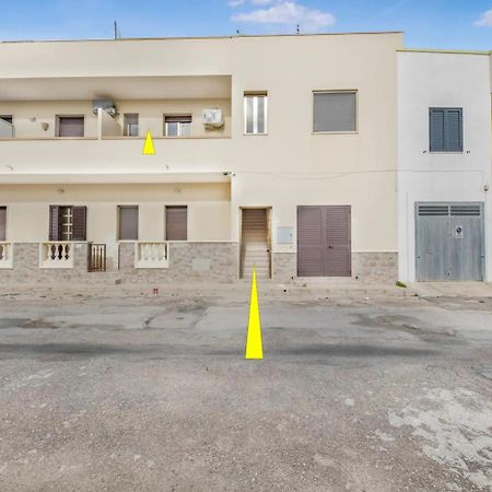 Appartamento Climatizzato In Pieno Centro Torre San Giovanni Ugento Exterior foto